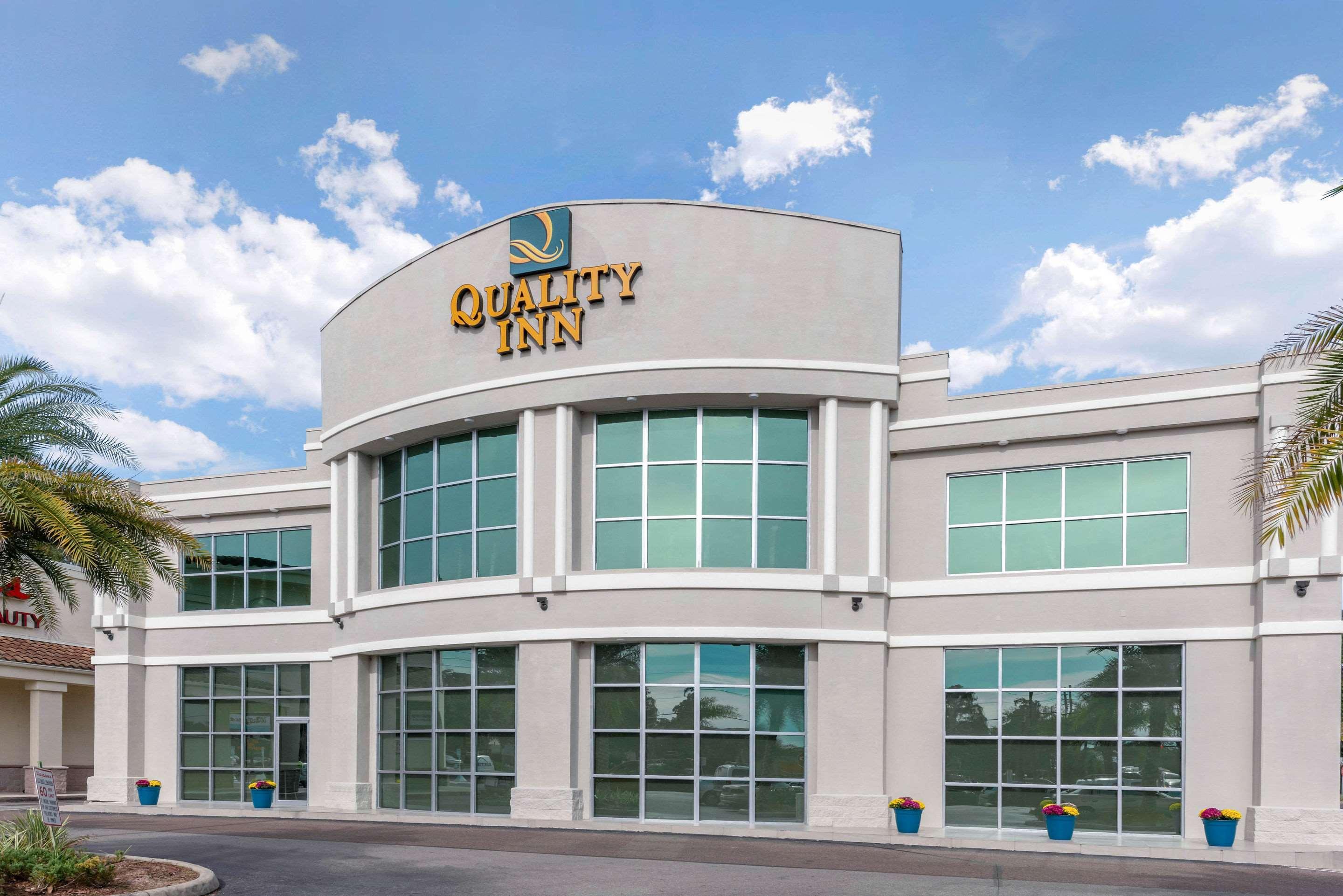 Quality Inn University North I-75 Гейнсвил Екстериор снимка