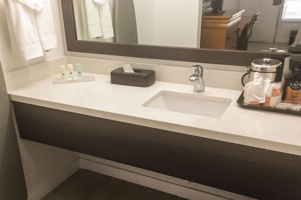 Quality Inn University North I-75 Гейнсвил Стая снимка